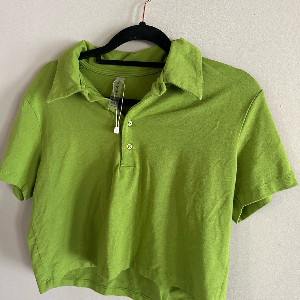 heavy manners new kermie green polo crop top